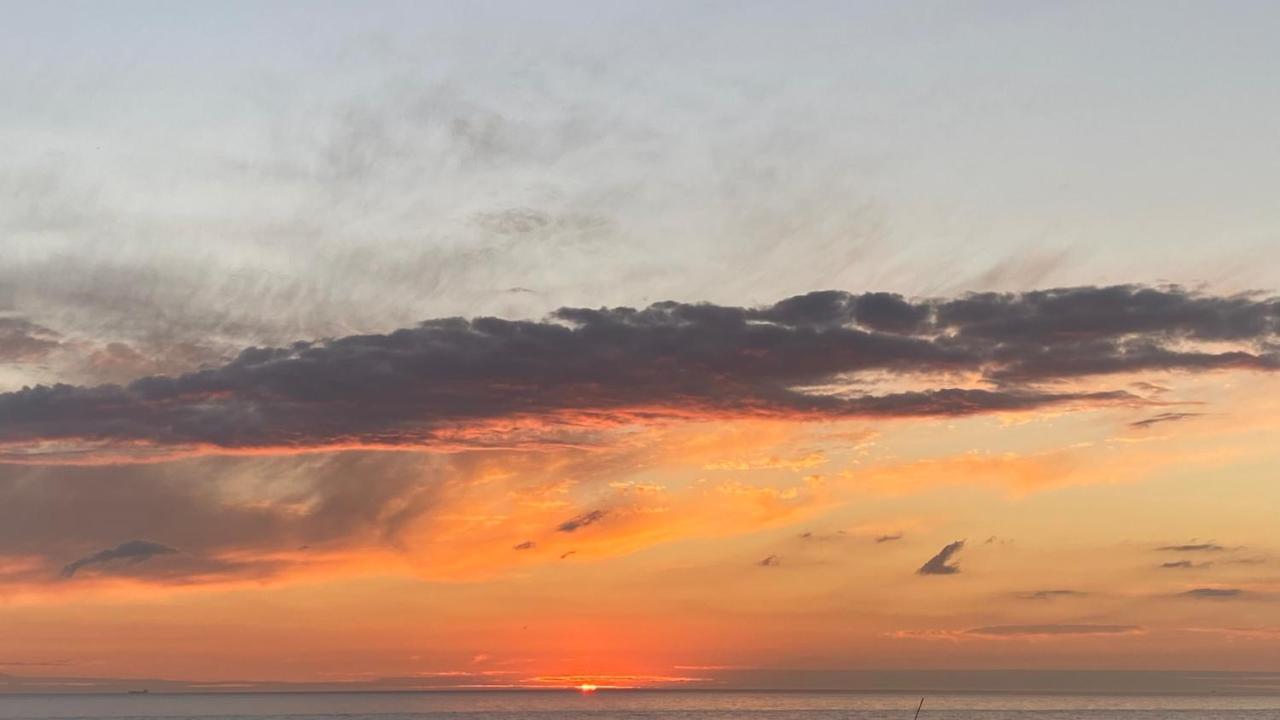 Rock'S Beach Spot Suit Costa da Caparica Bagian luar foto